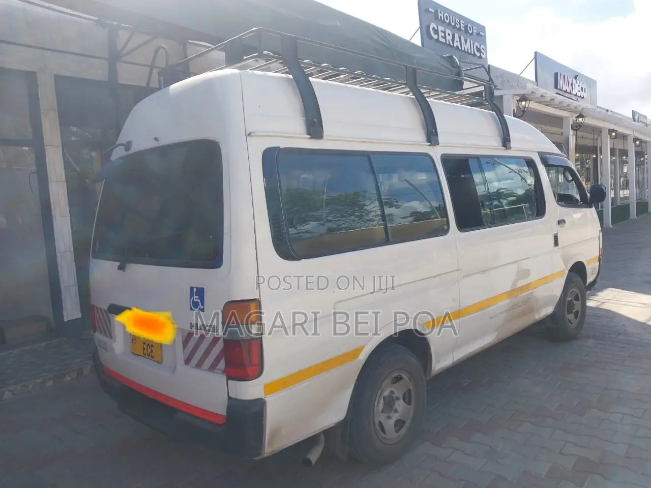 Toyota HiAce 2005 White