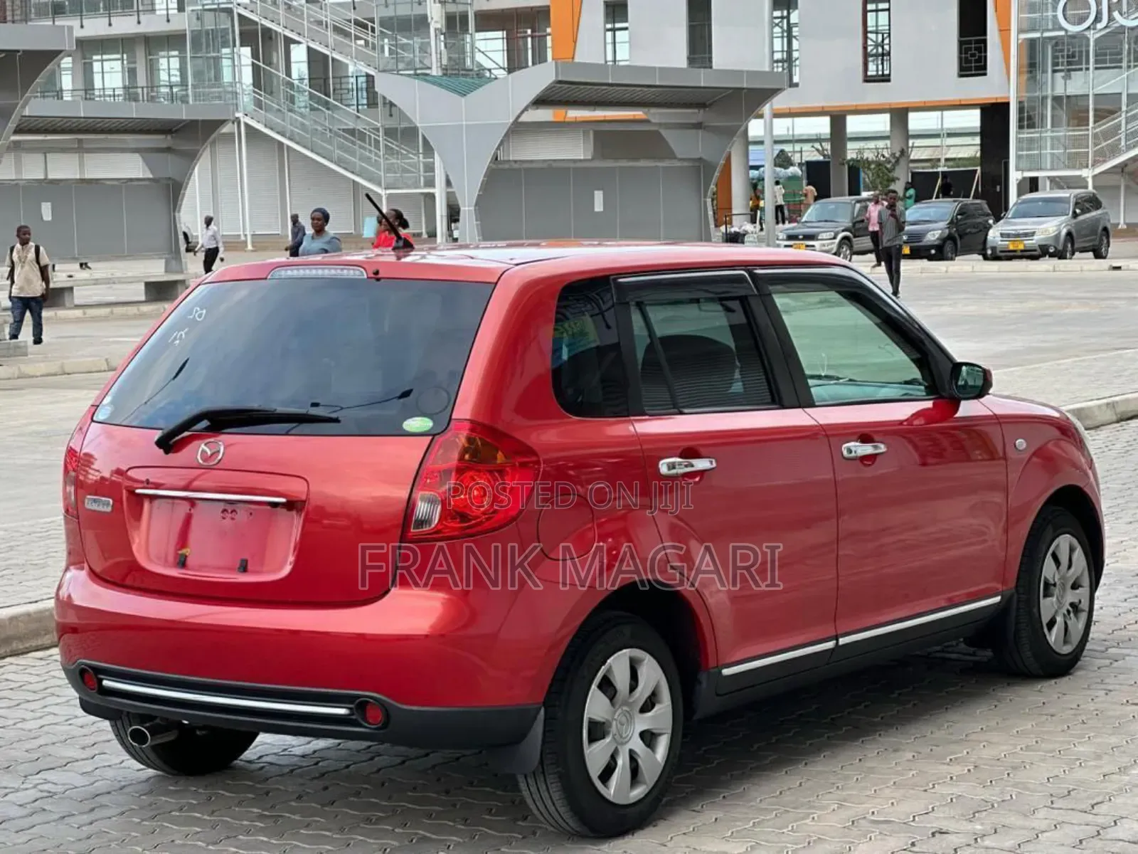 Mazda Verisa 2010 Red