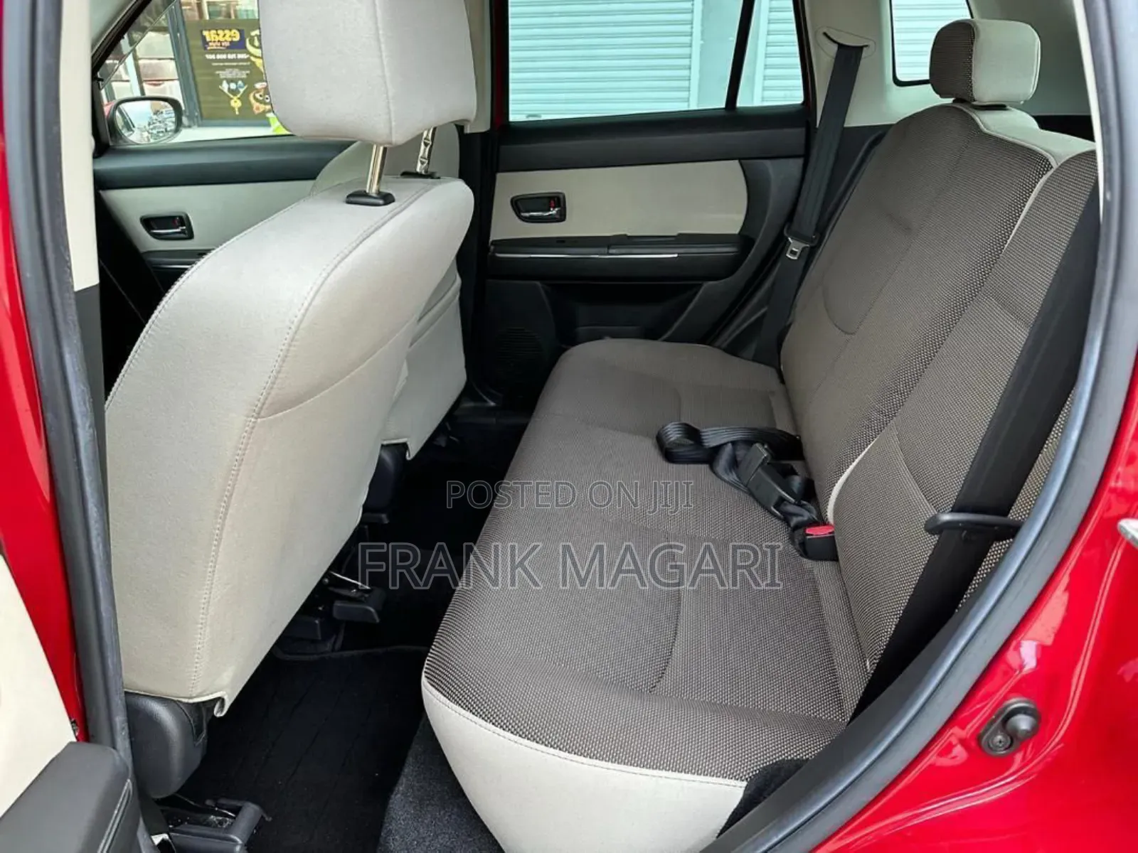 Mazda Verisa 2010 Red