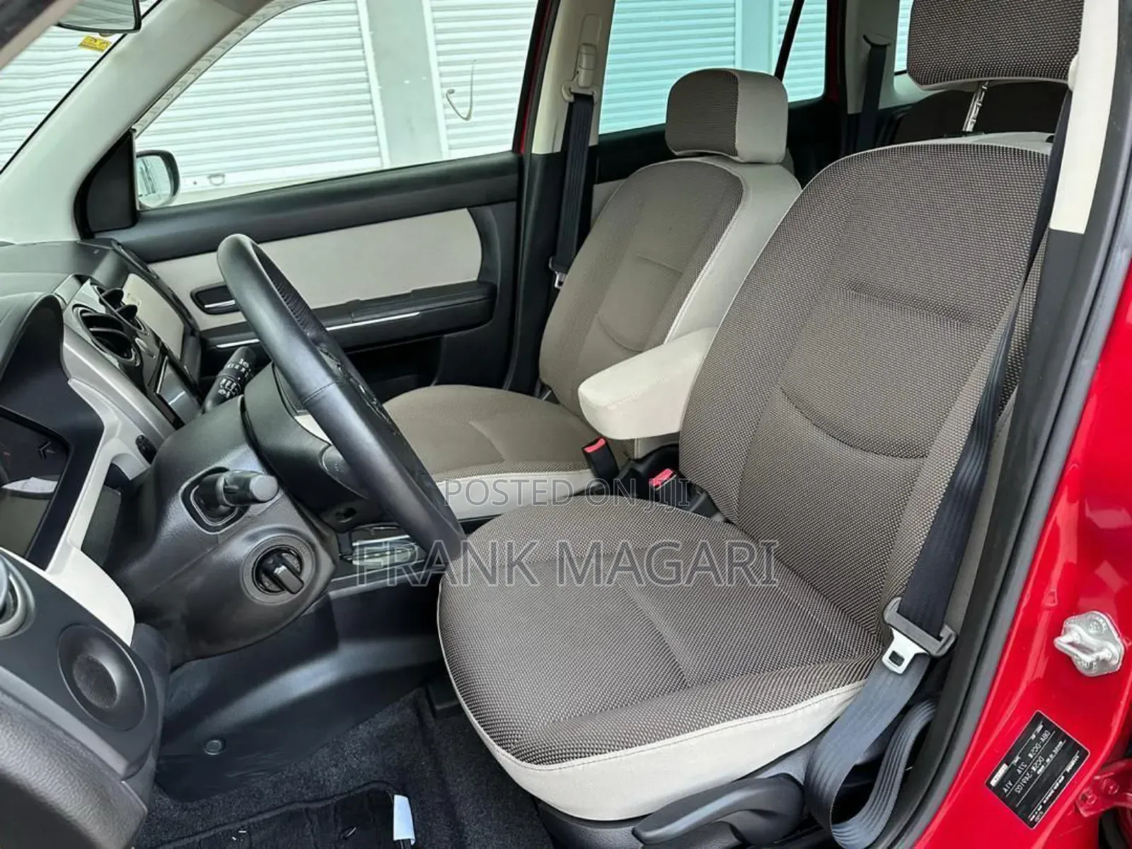 Mazda Verisa 2010 Red