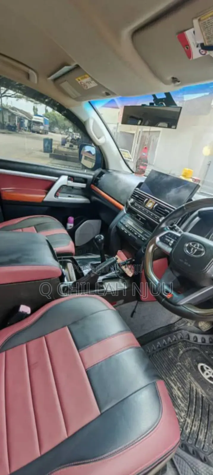 Toyota Land Cruiser 2015 Red