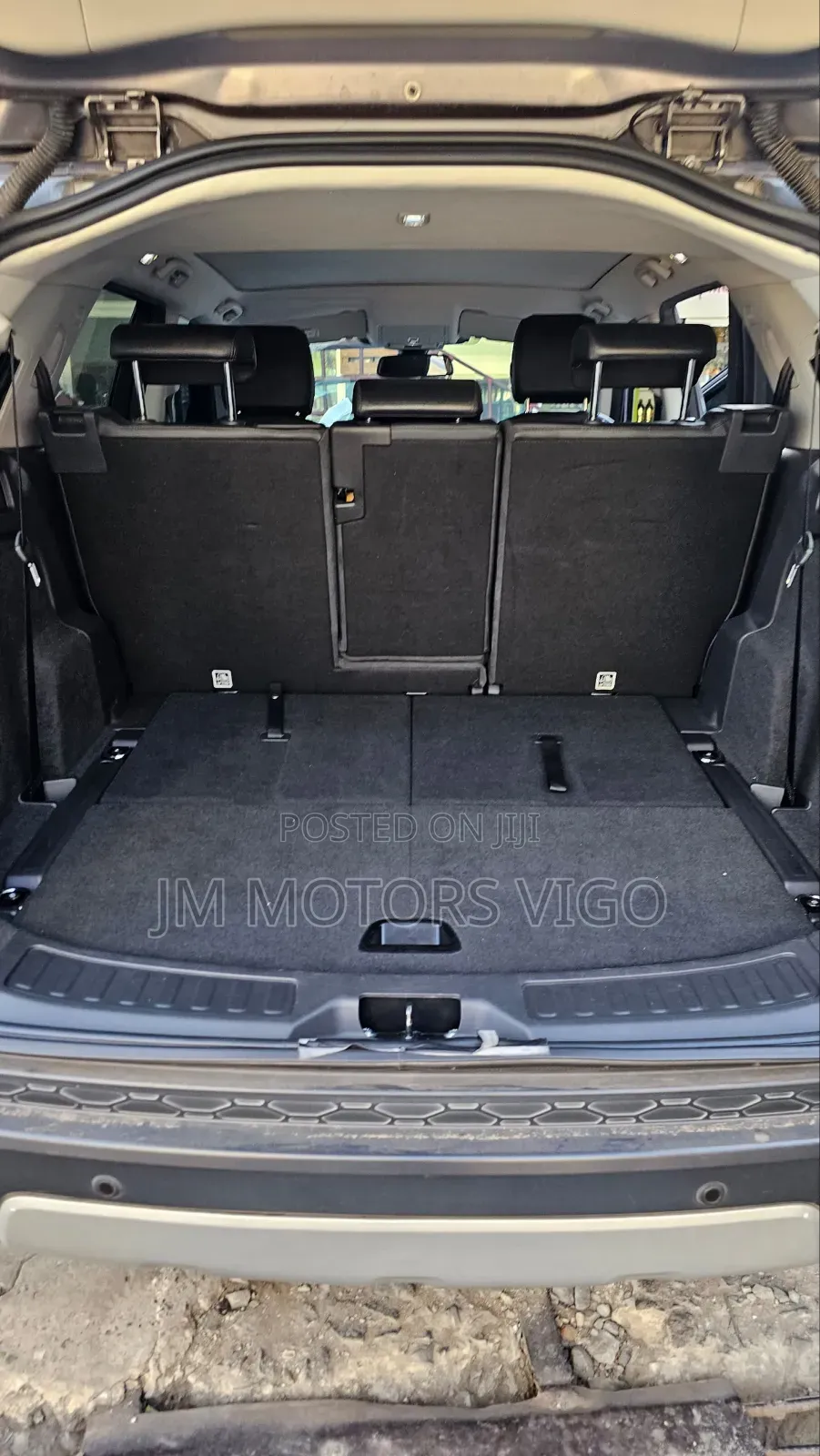 Land Rover Discovery 2016 Gray
