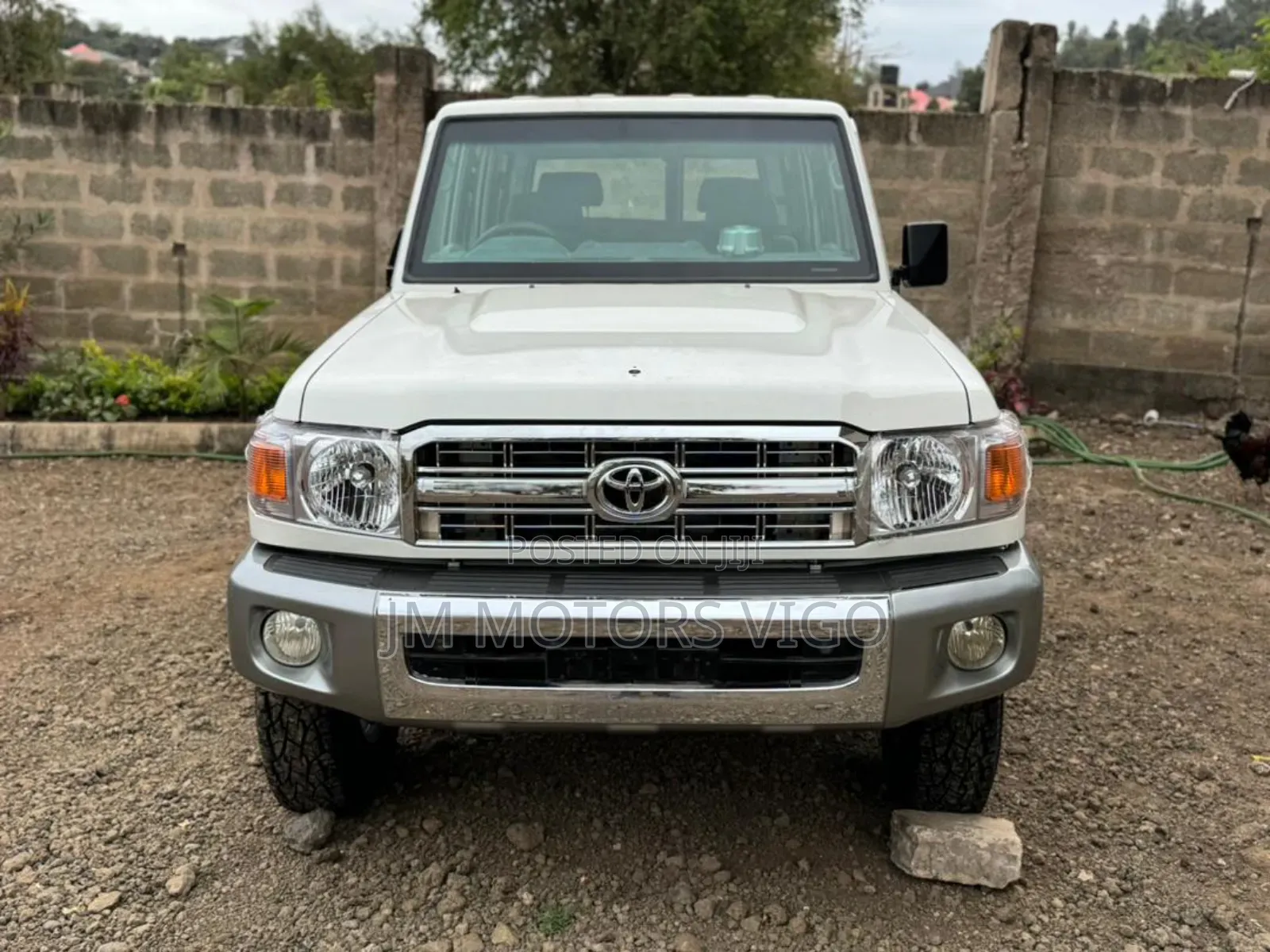 Toyota Land Cruiser 2014 Pearl
