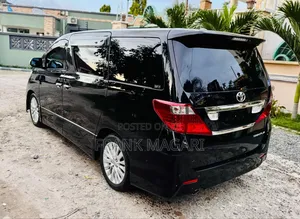 Toyota Alphard 2.4 Petrol FWD 2009 Black