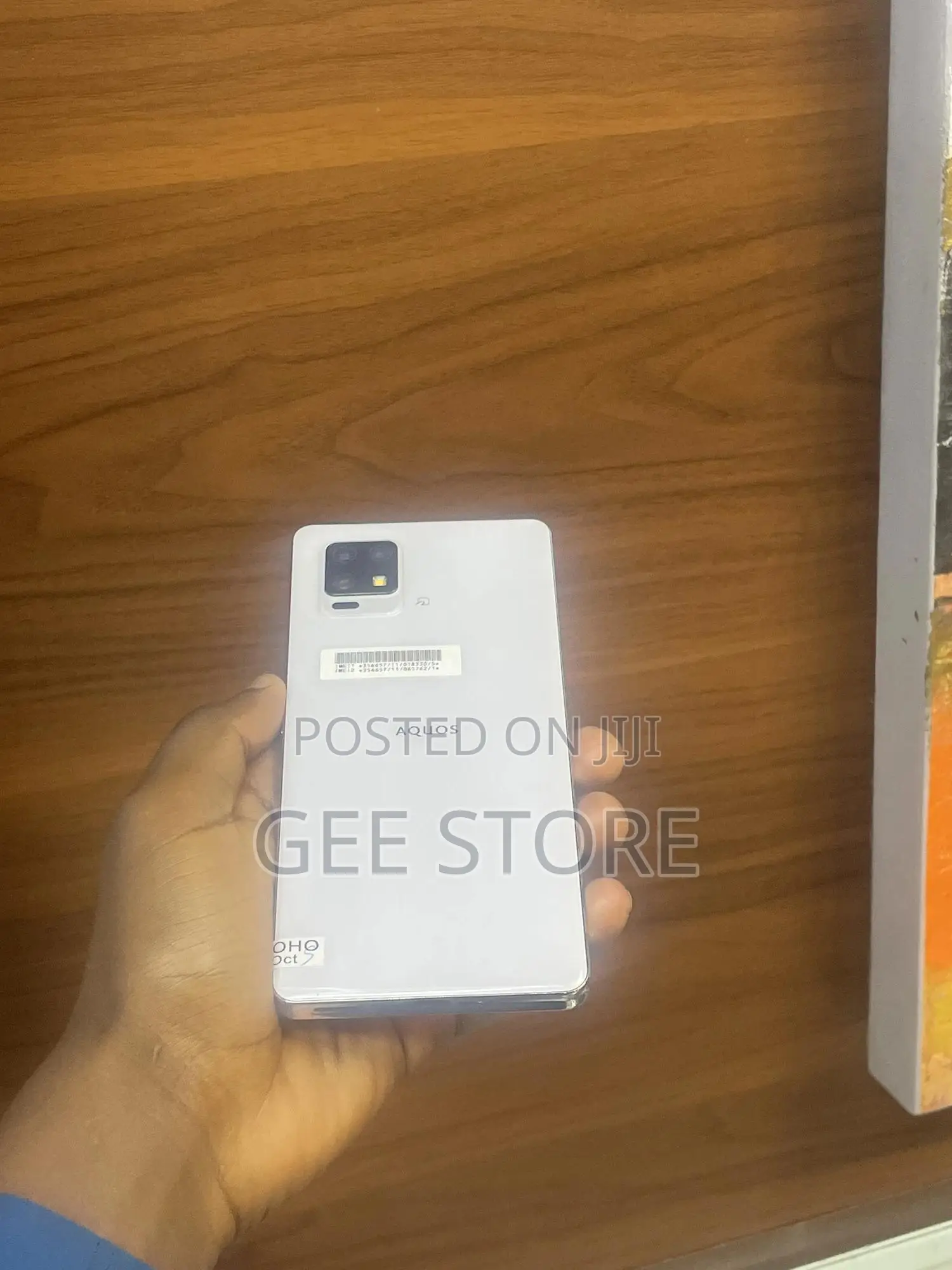 Sharp Aquos zero6 128 GB White