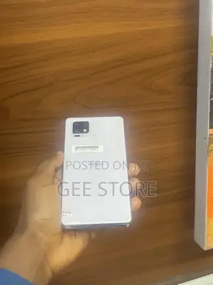 Sharp Aquos zero6 128 GB White