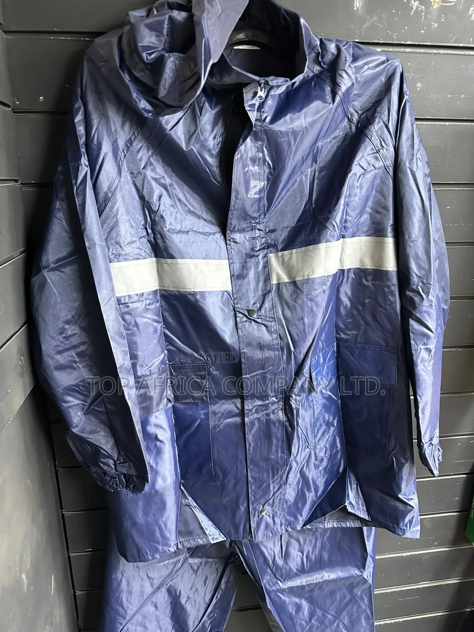 Rain Coats And Rain Suits