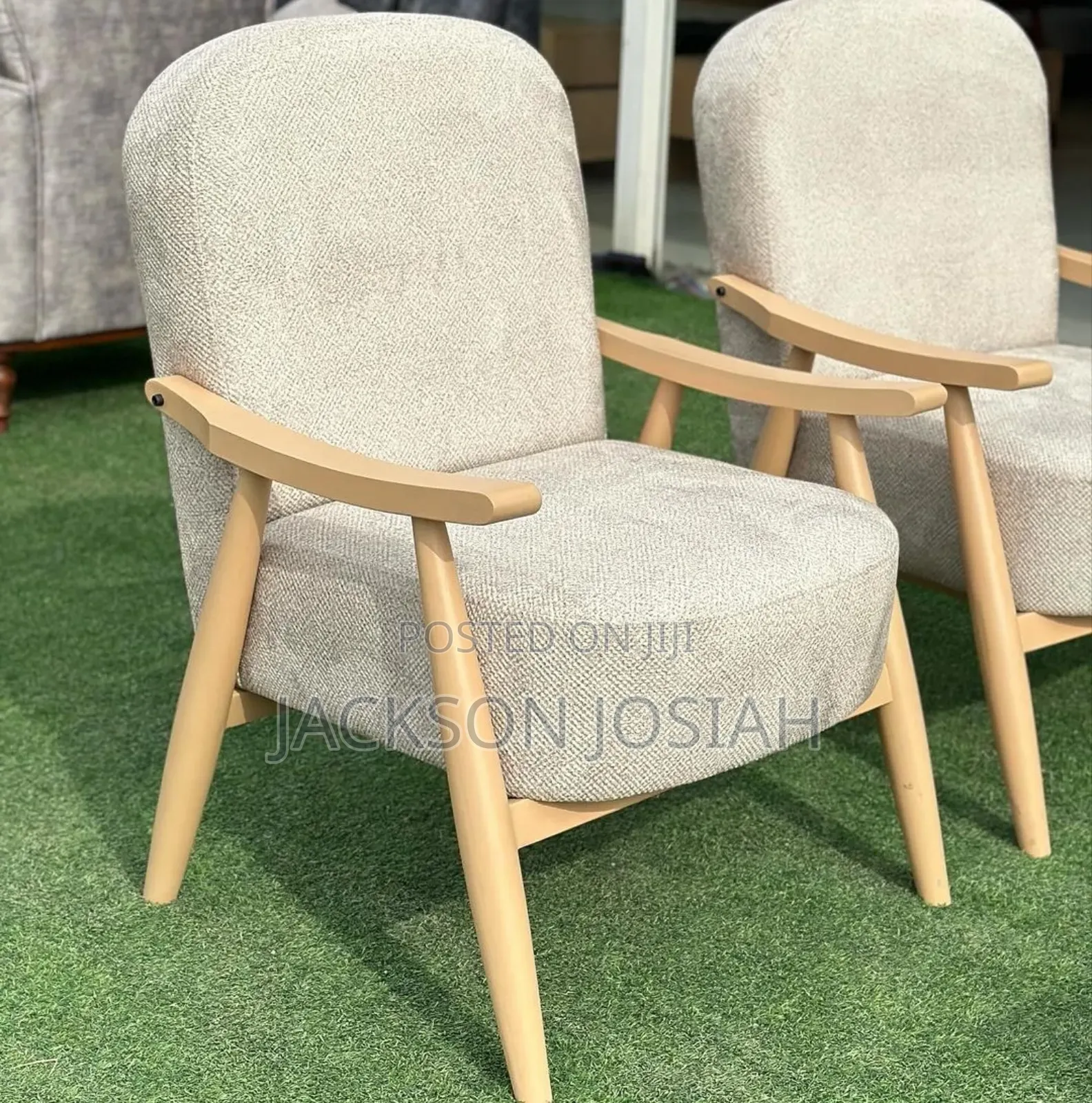 Arms Chairs