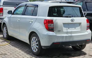 Toyota IST 2007 White