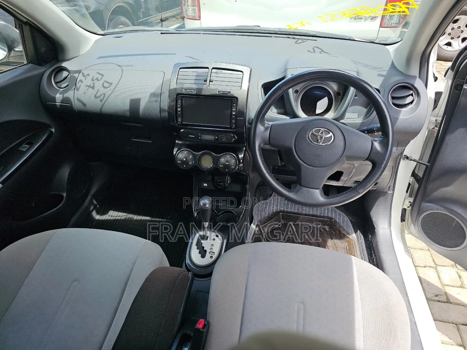 Toyota IST 2007 White