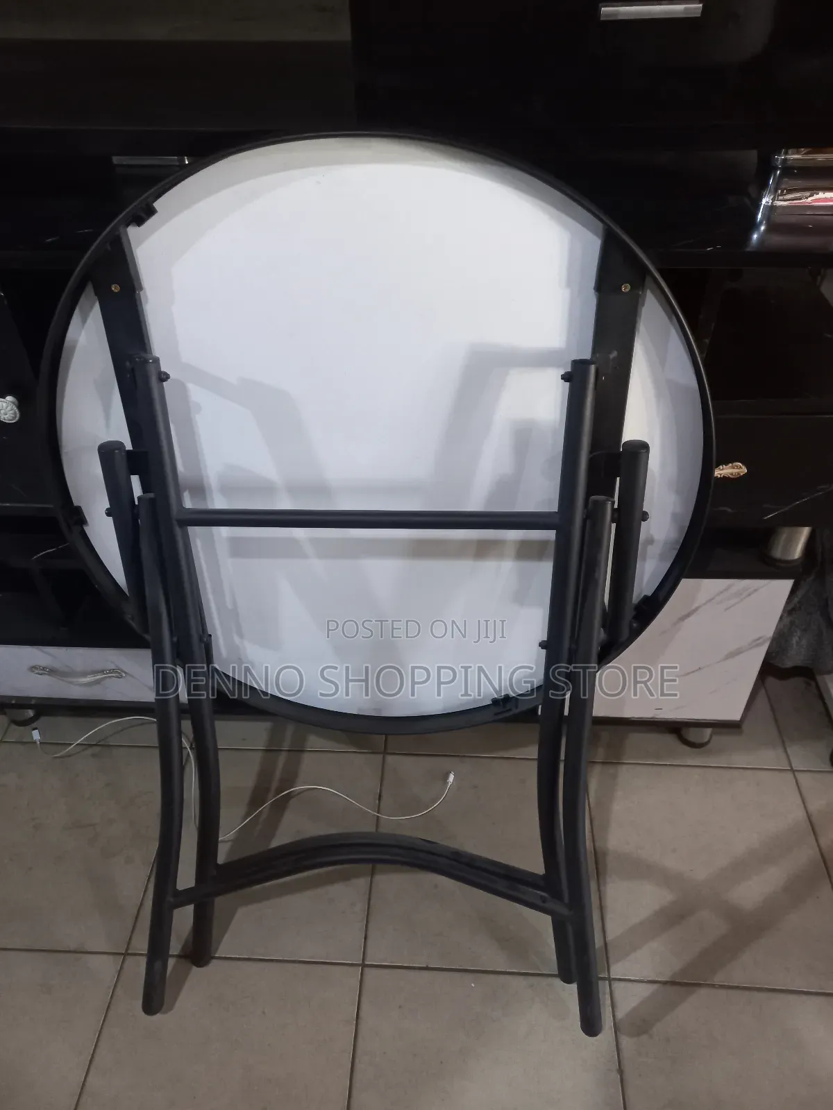 Round Garden Table Foldable(Meza Ya Garden)