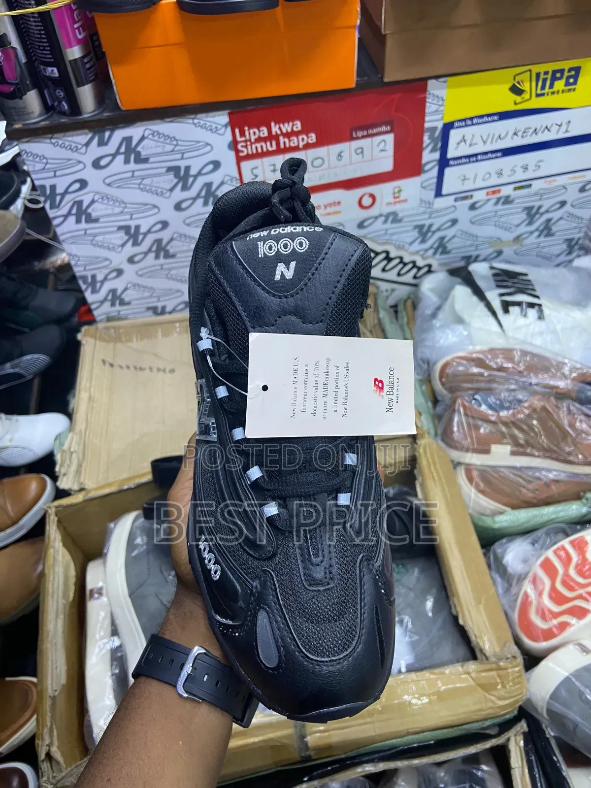 New Balance Black 1000
