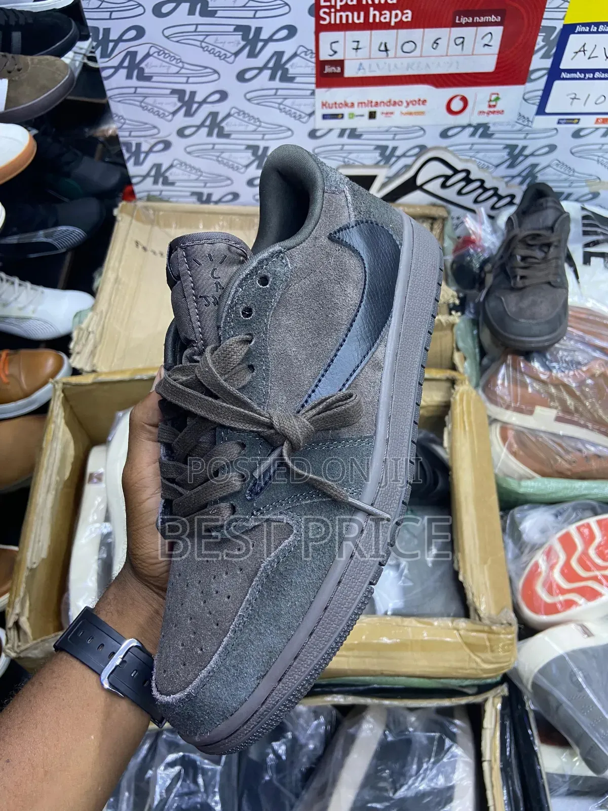 Nike Air Jordan 1 Low Travis Scott