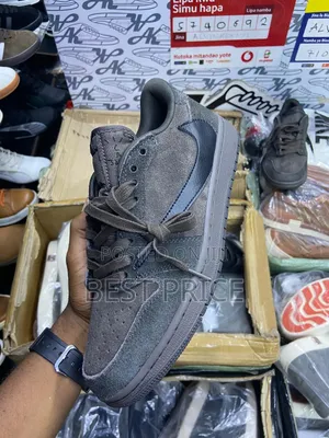 Nike Air Jordan 1 Low Travis Scott