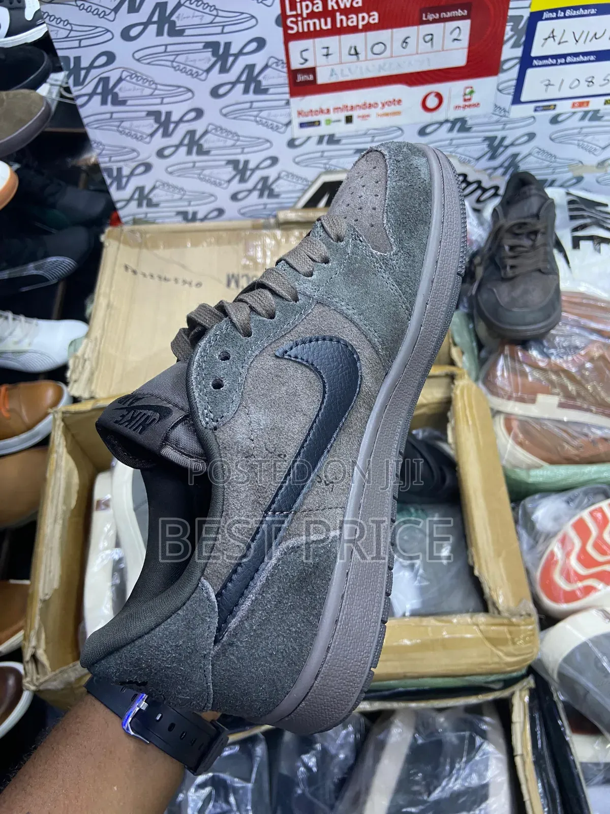Nike Air Jordan 1 Low Travis Scott