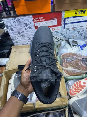 Heavy Duty Caterpillar Boots
