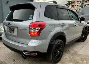 Subaru Forester 2014 Gray