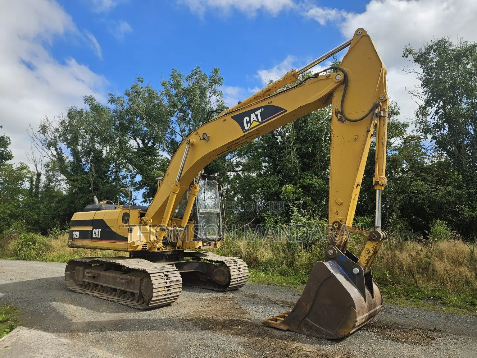 Cat 320bl in UK