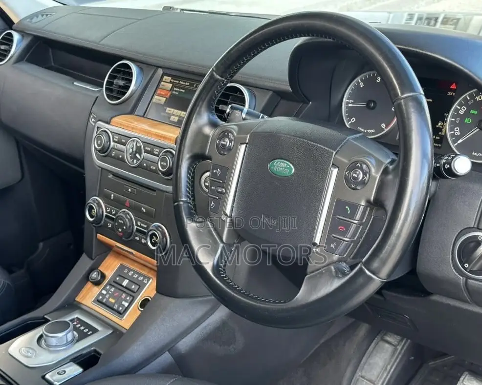Land Rover Discovery 2013 Black