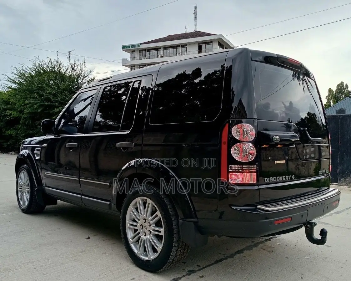 Land Rover Discovery 2013 Black