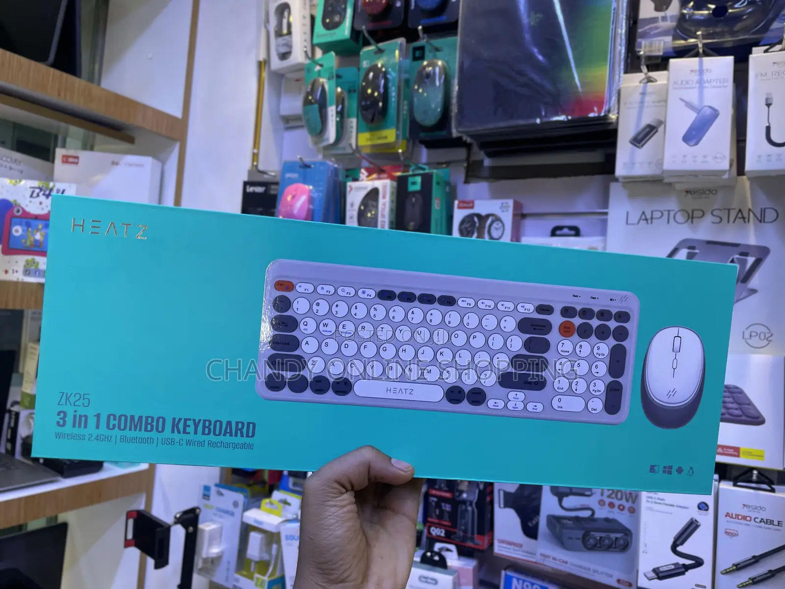 3 in 1 Combo and Wireless Mouse With Bluetooth /Usb-C