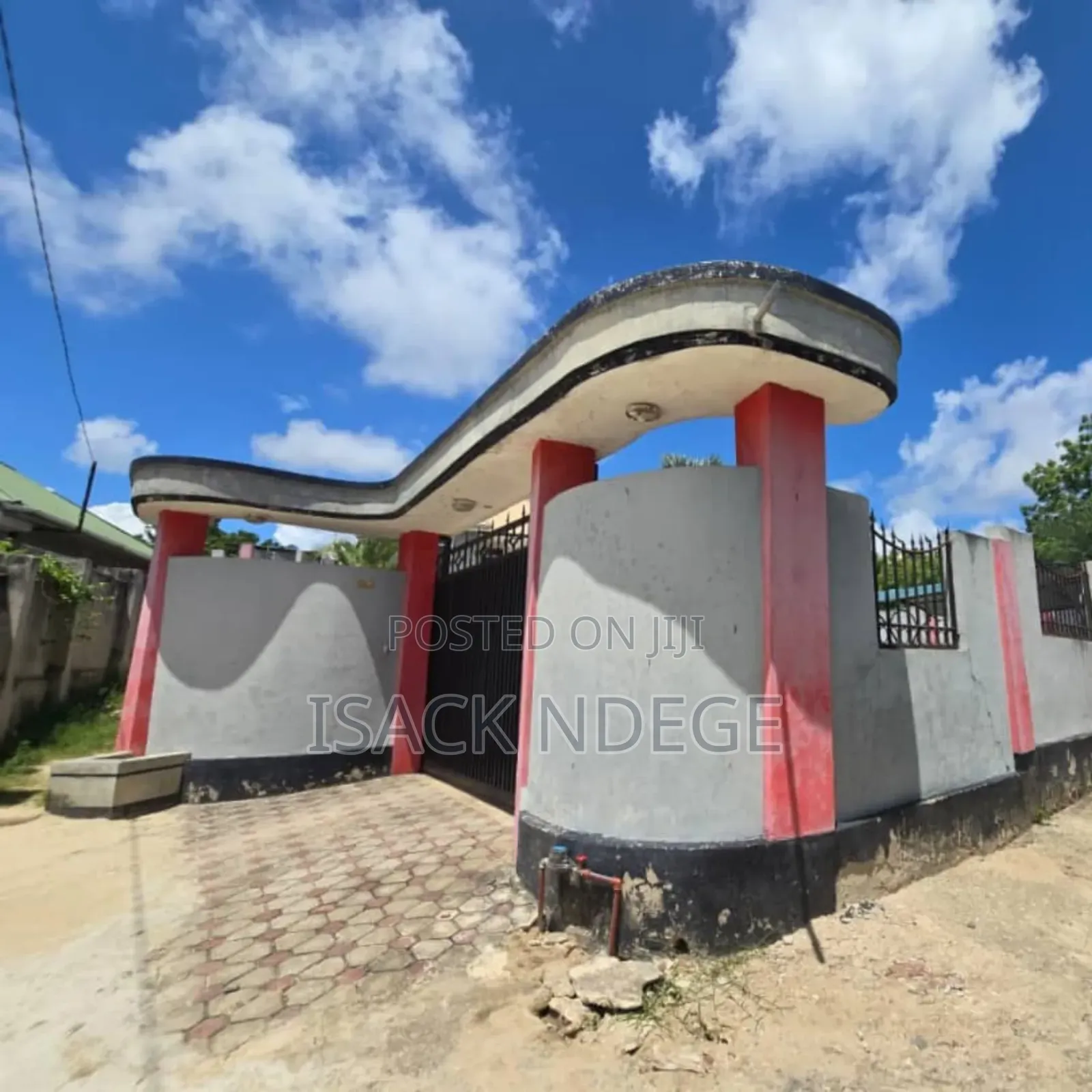 3bdrm House in Salasala, Kinondoni for sale