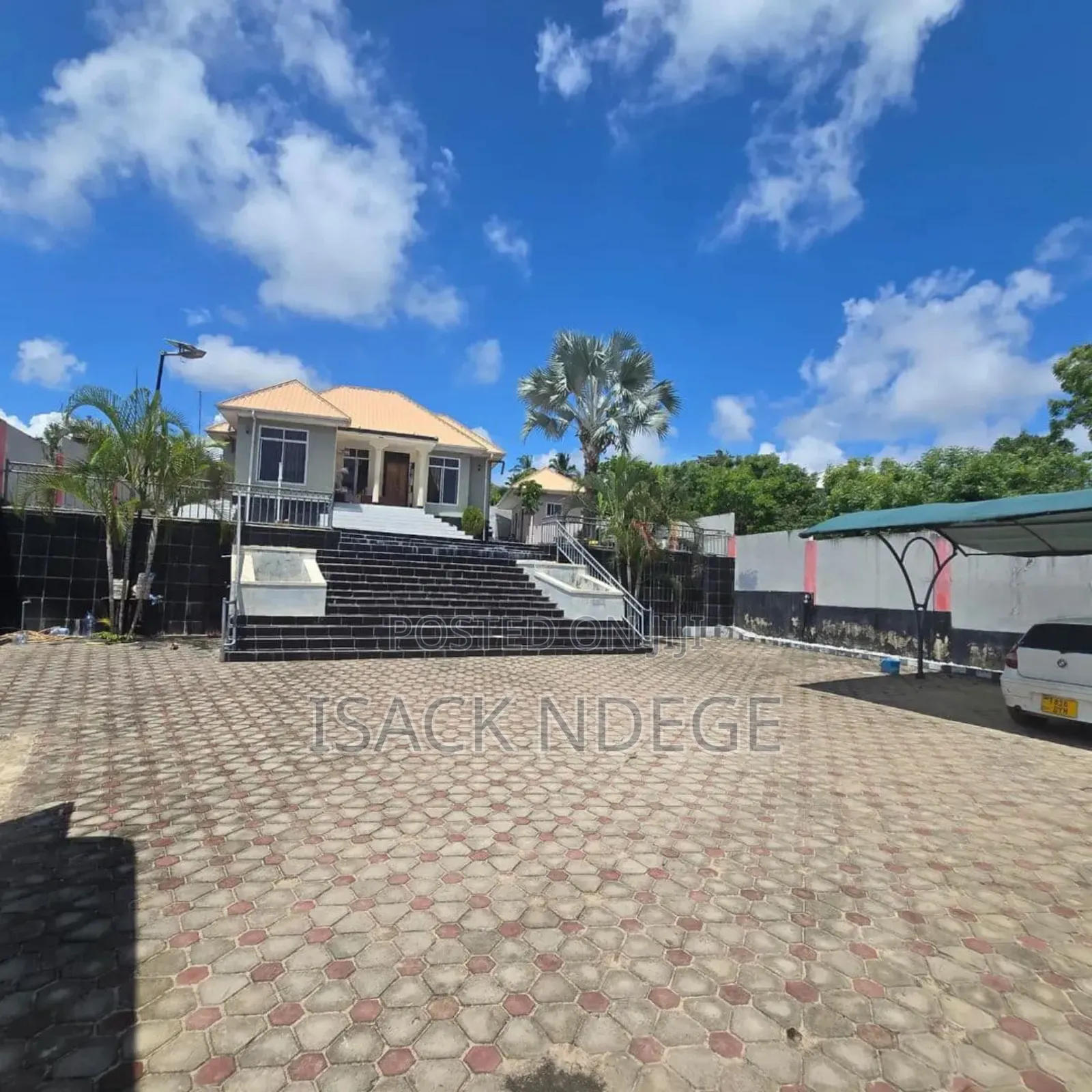 3bdrm House in Salasala, Kinondoni for sale