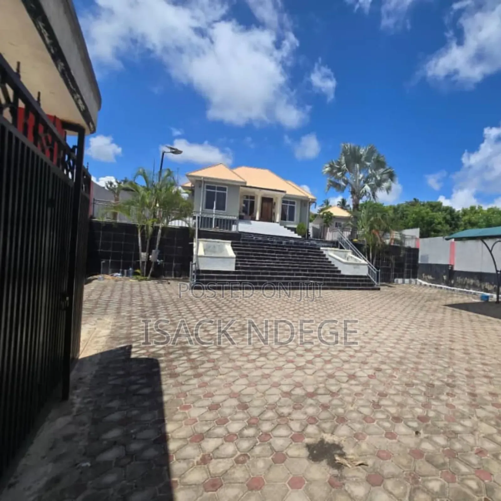 3bdrm House in Salasala, Kinondoni for sale