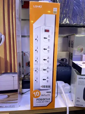 10 Ways Power Socket and 6 Usb Ports USB C