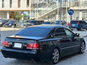Toyota Crown 2007 Black