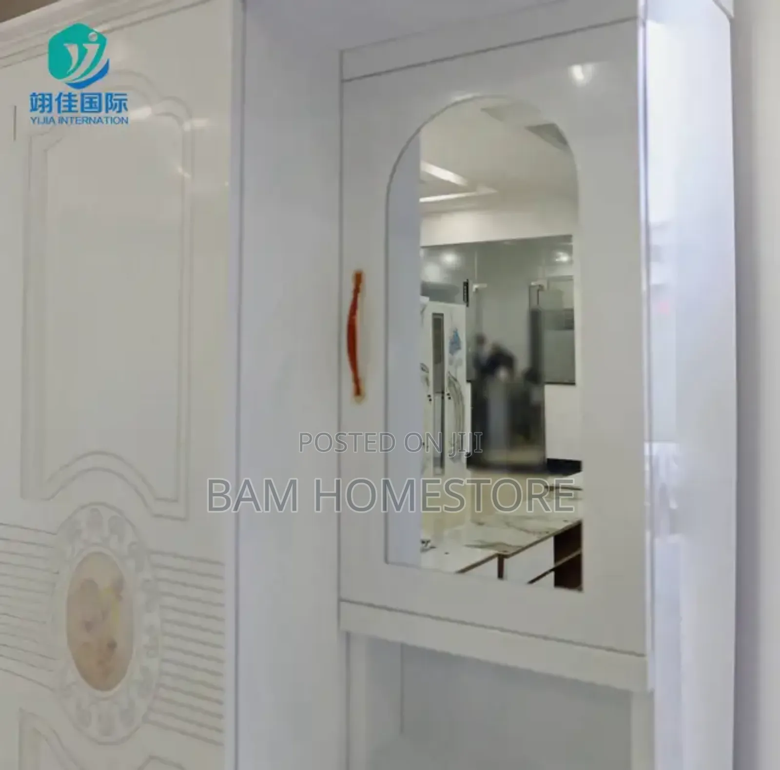 3 Doors Wadrobe With Mirror+2 Drawers