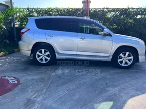 Toyota Vanguard 2009 Silver