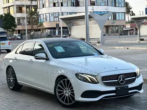 Mercedes-Benz E200 2016 White