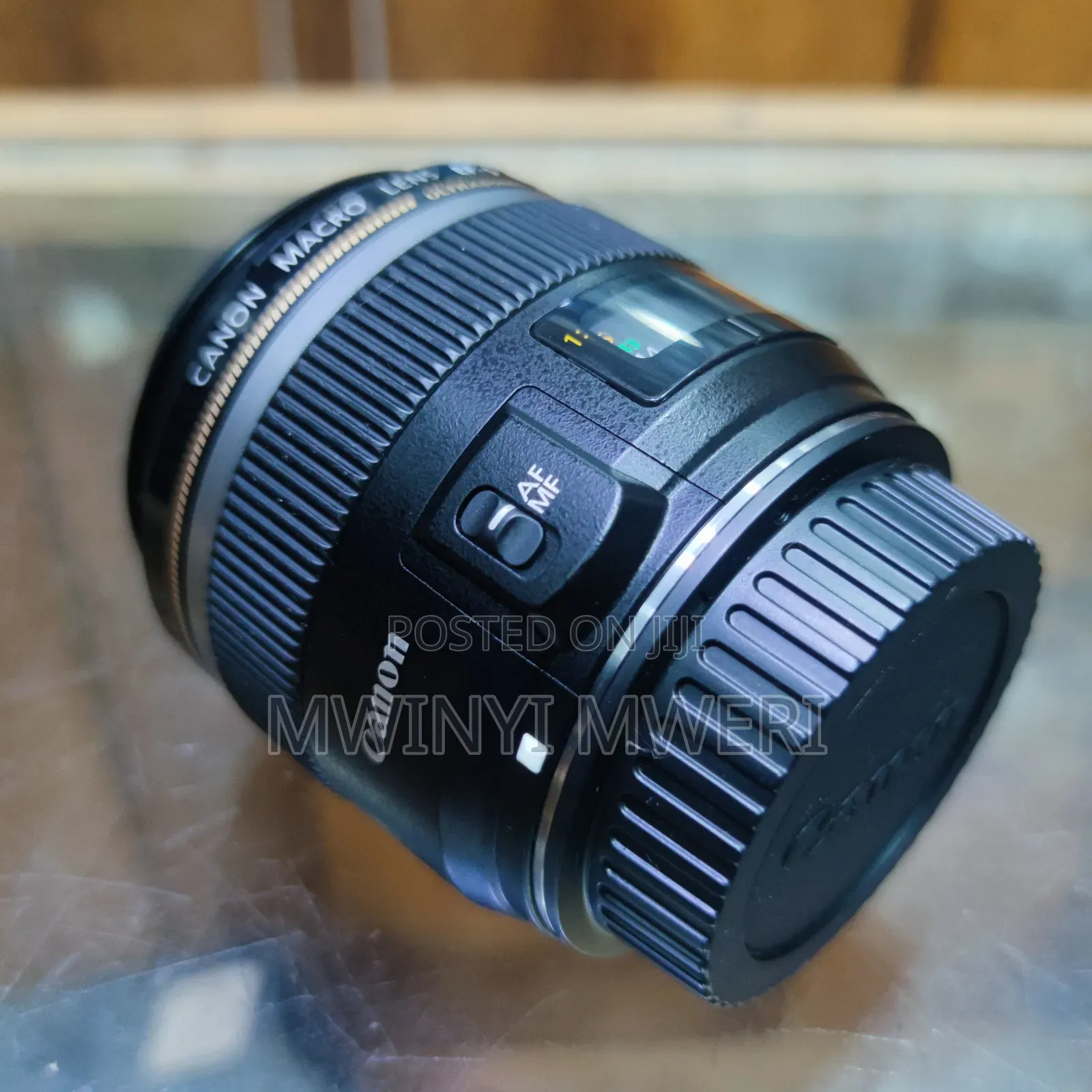 Canon EF-S 60mm F/2.8 Macro USM Lens