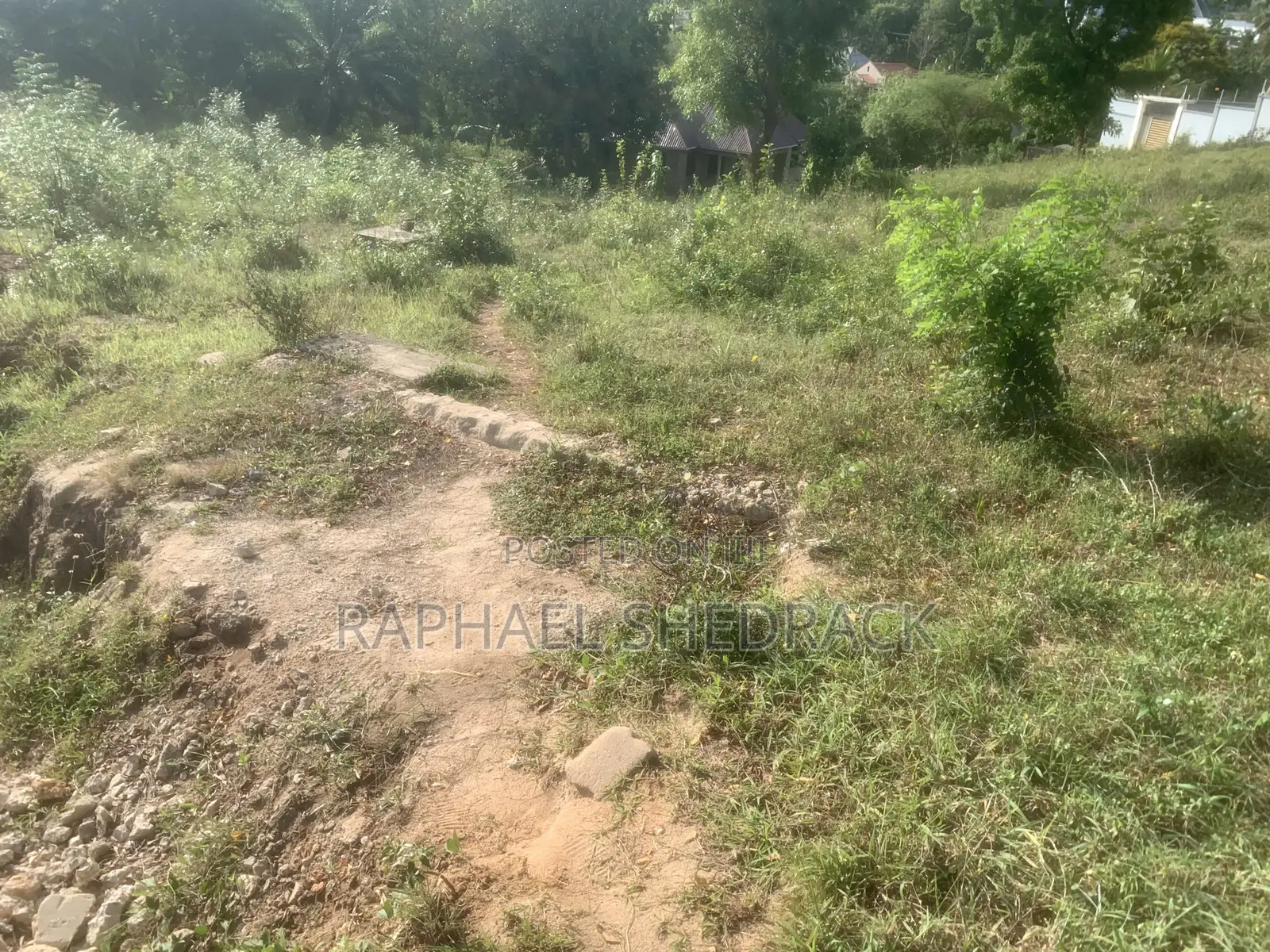 Goba Kinzudi Plot/Kiwanja