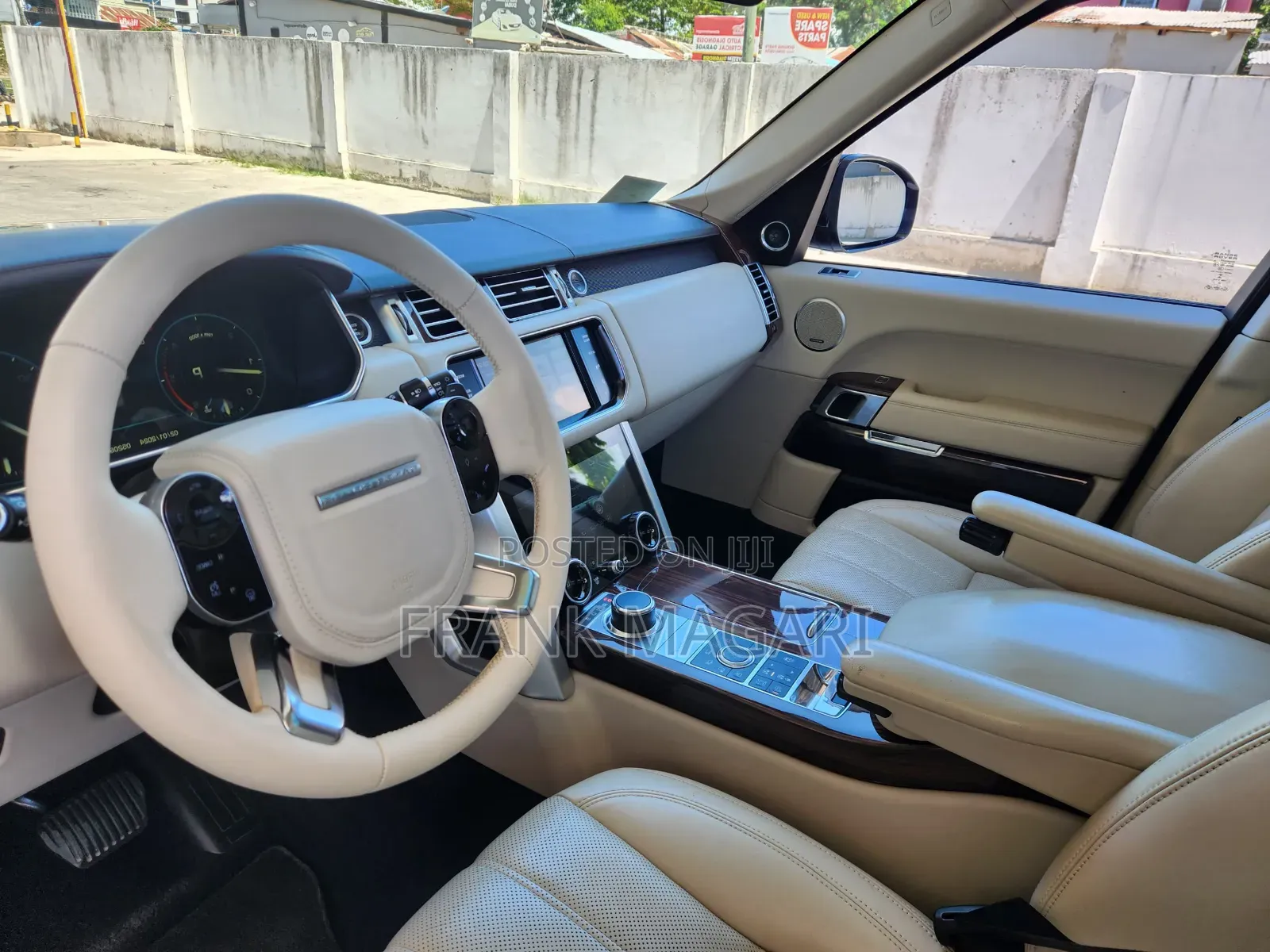Land Rover Range Rover Vogue 2014 White