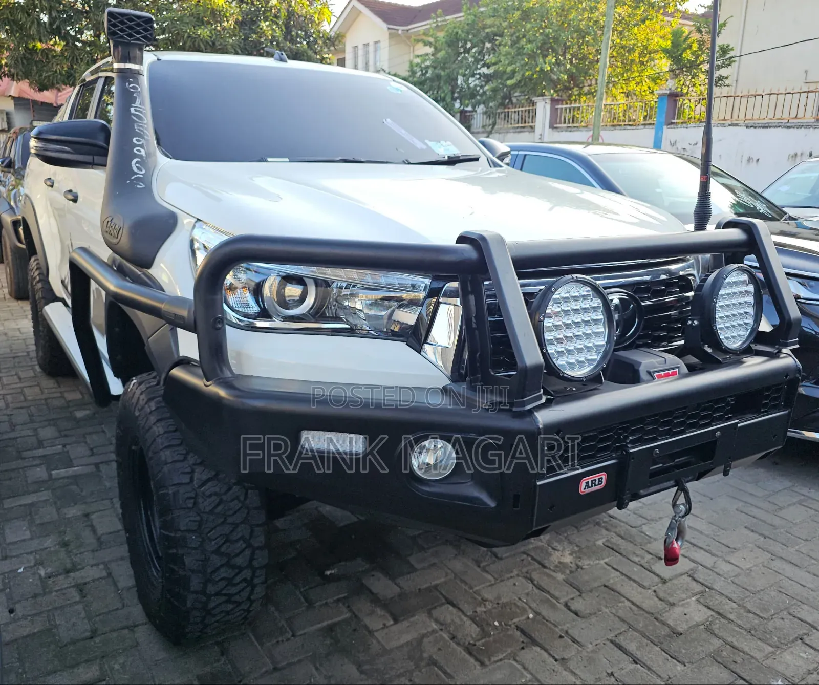 Toyota Hilux 2018 White