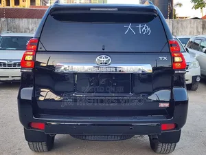 Toyota Land Cruiser Prado 2023 Black