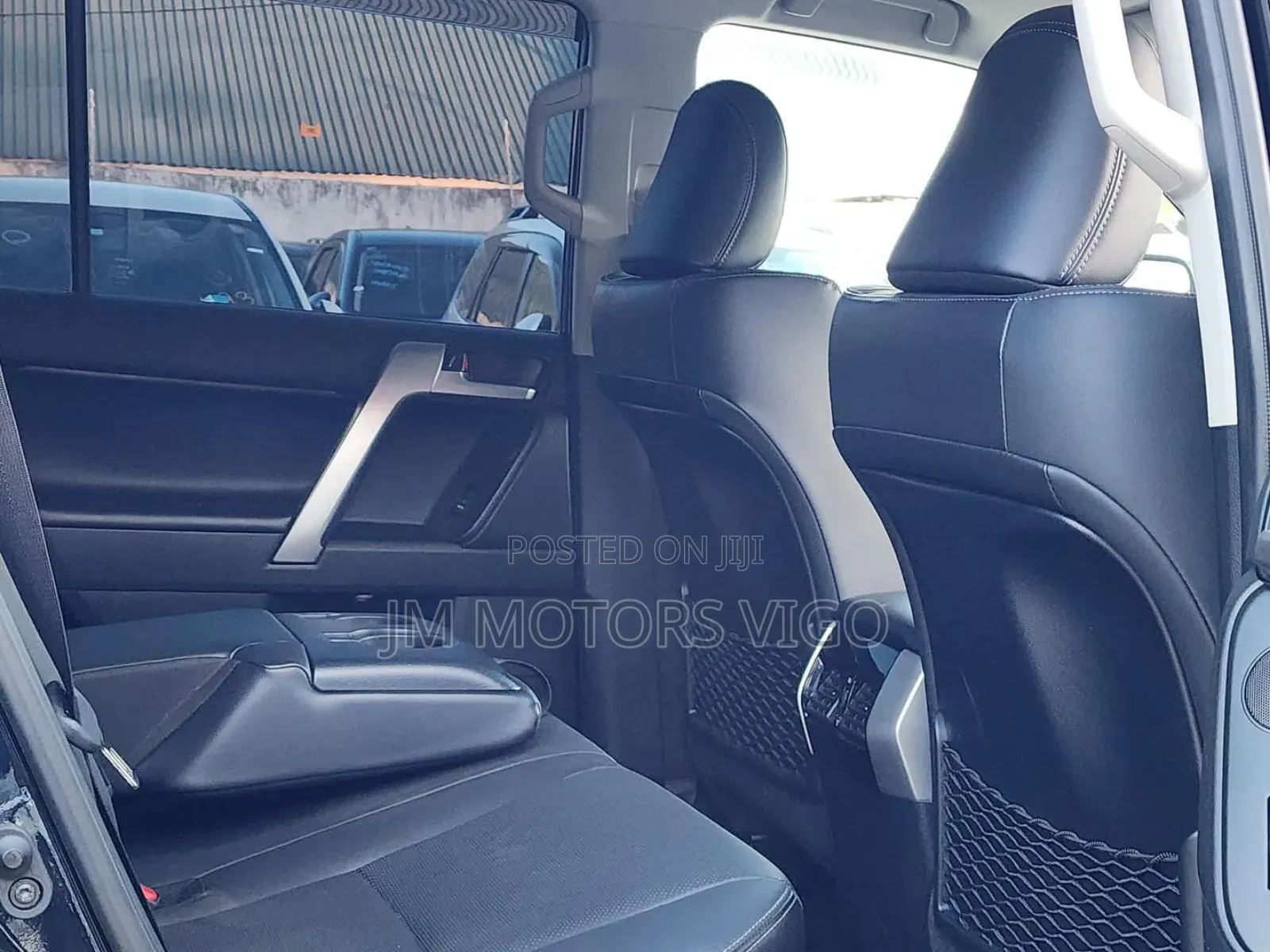 Toyota Land Cruiser Prado 2023 Black