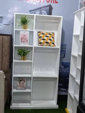 Shoerack Ya Pochi Na Viatu