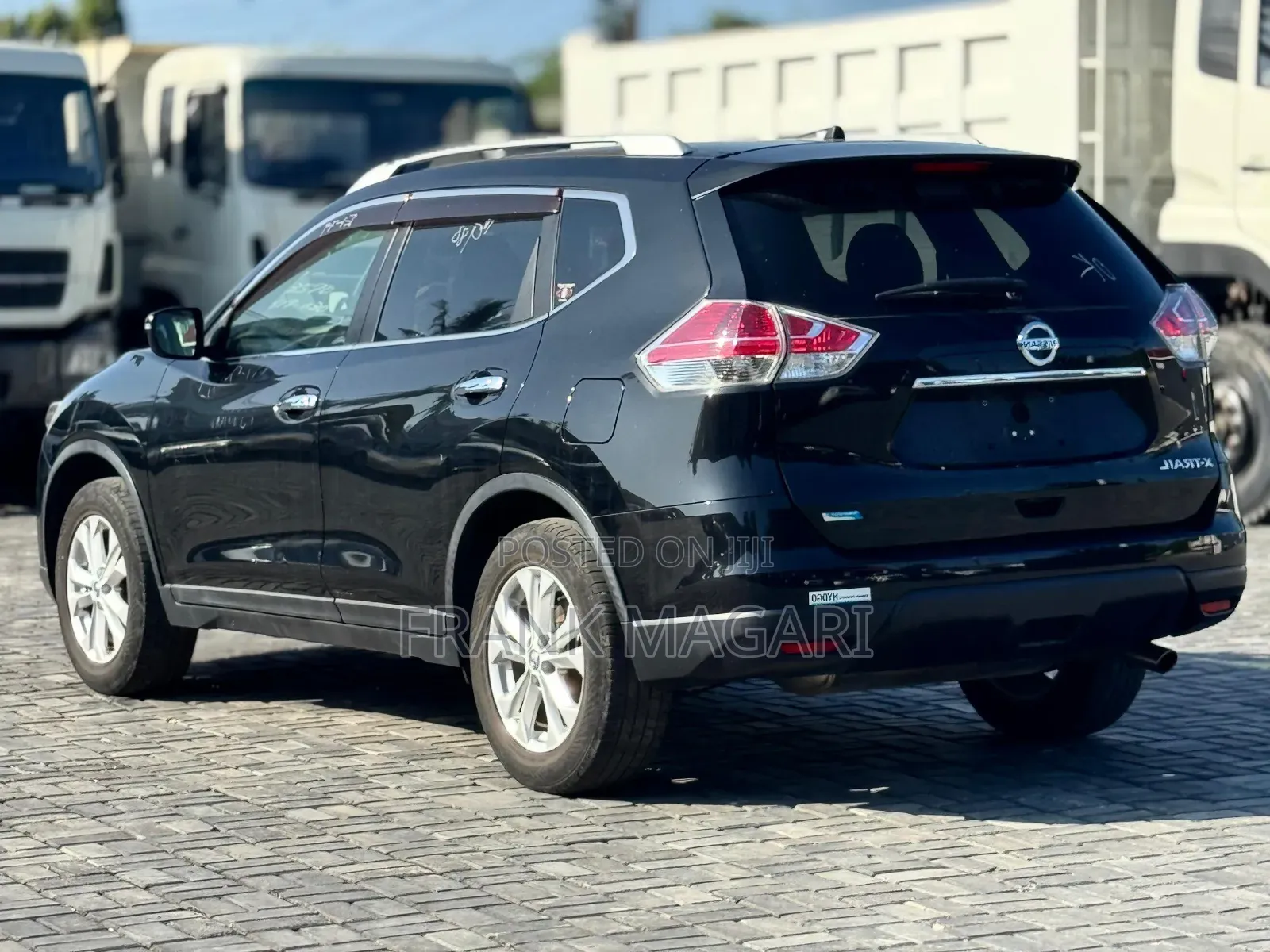 Nissan X-Trail 2.0 Petrol FWD 2014 Black