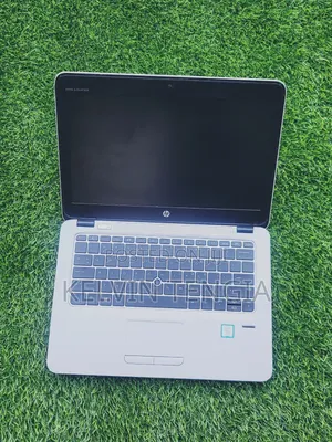 Laptop HP EliteBook 820 G4 8GB Intel Core I5 HDD 500GB