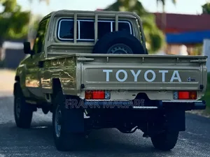 Toyota Land Cruiser 2023 Beige