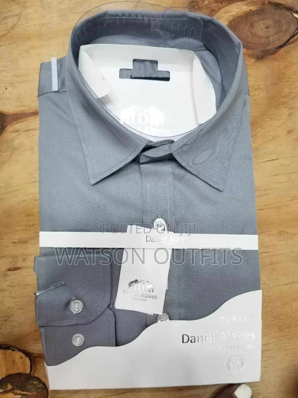 Shati Mpya Za Polo Na Daniel Alves