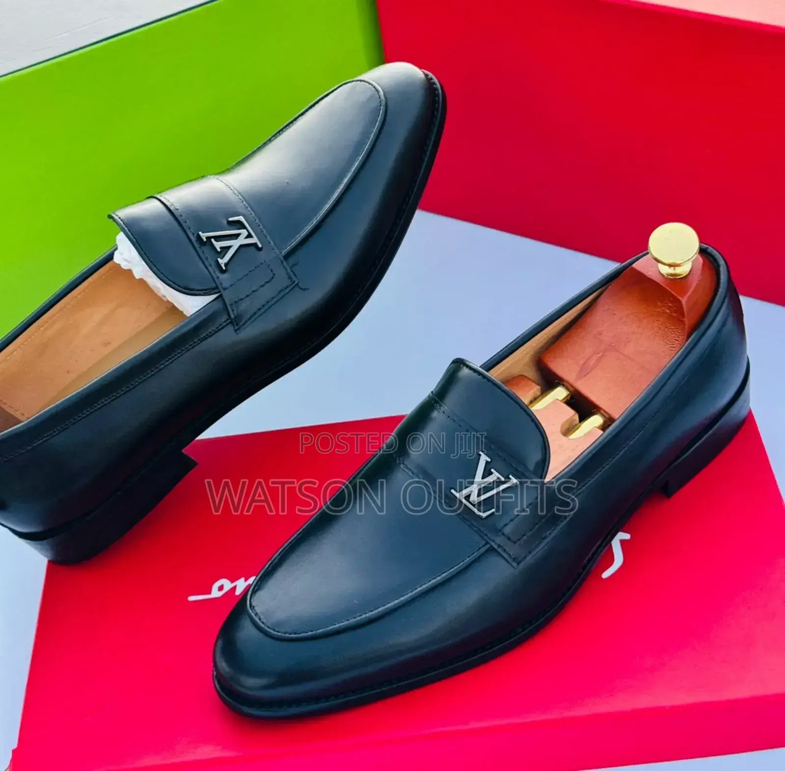 Louis Vuitton(Lv) Men Footwears/Shoes