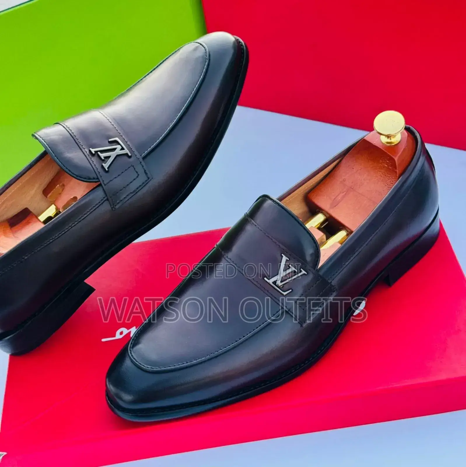 Louis Vuitton(Lv) Men Footwears/Shoes