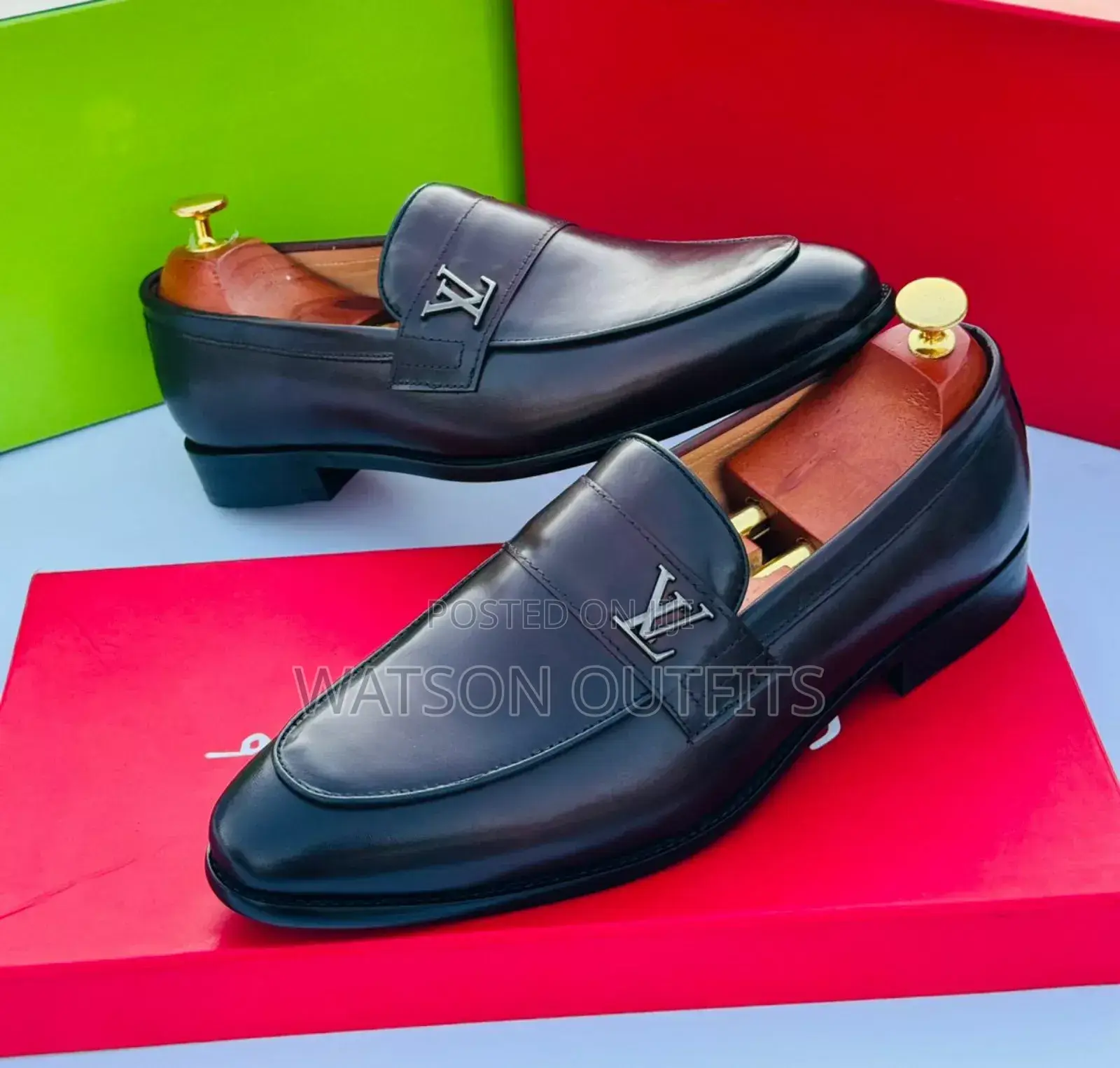 Louis Vuitton(Lv) Men Footwears/Shoes