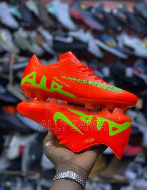 Mens Football Boots NIKE
