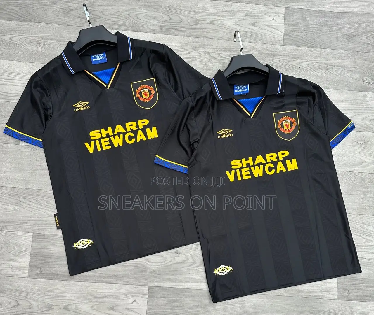 Manchester United 1994/1995 Away Shirt