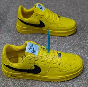 Mens Sneakers Nike Airforcr Green Yellow